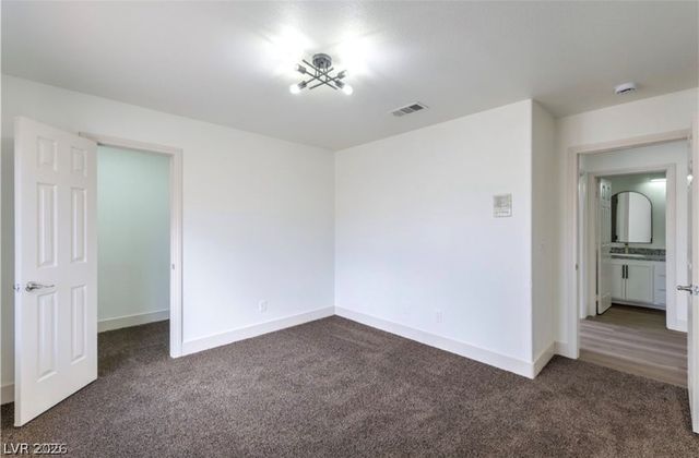 6435 Heatherton Avenue, Las Vegas, NV 89110