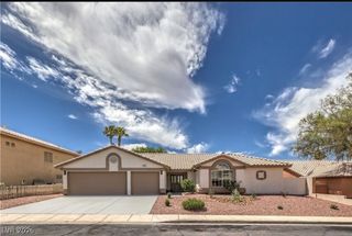 6435 Heatherton Avenue, Las Vegas, NV 89110
