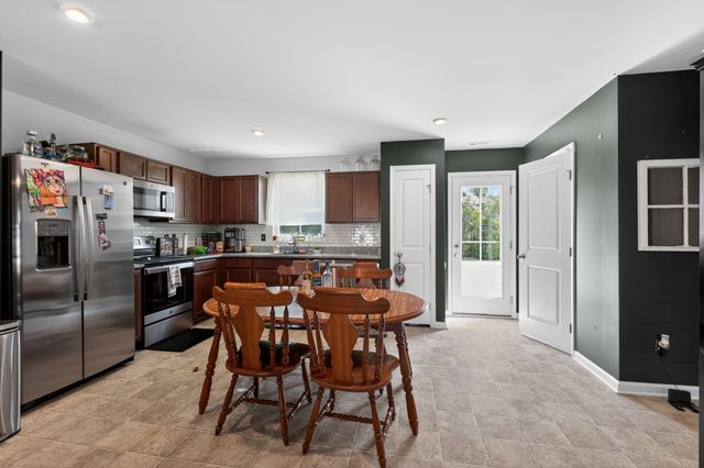 5409 Walnut Chase Dr, Christiana, TN 37037