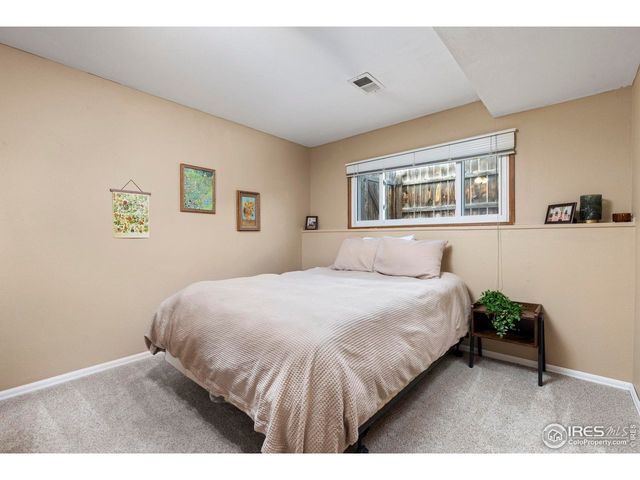 3402 Black Walnut Ct, Loveland, CO 80538