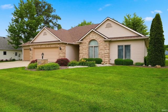 4160 Shoreline Boulevard, New Haven, IN 46774