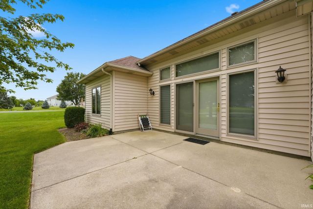 4160 Shoreline Boulevard, New Haven, IN 46774