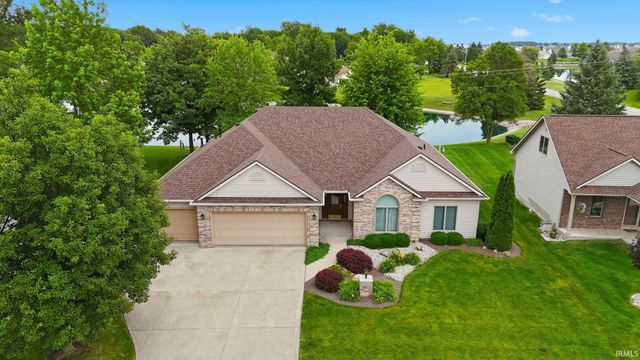 4160 Shoreline Boulevard, New Haven, IN 46774