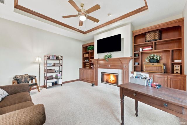 4160 Shoreline Boulevard, New Haven, IN 46774