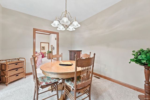 4160 Shoreline Boulevard, New Haven, IN 46774