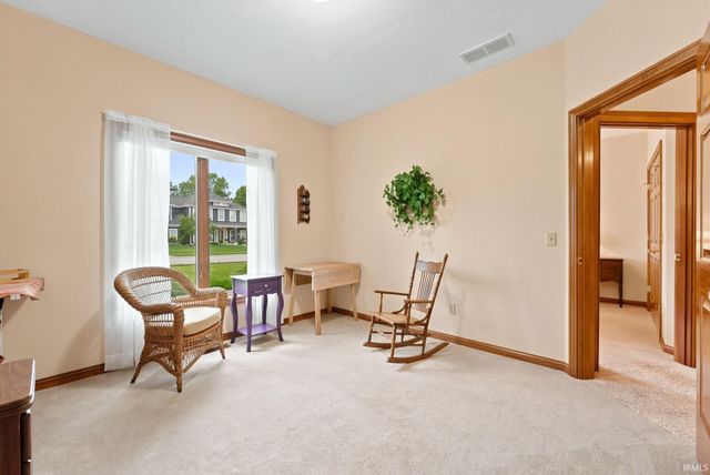 4160 Shoreline Boulevard, New Haven, IN 46774