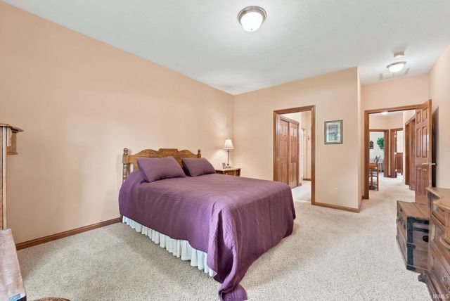 4160 Shoreline Boulevard, New Haven, IN 46774