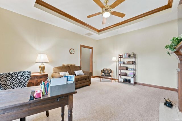 4160 Shoreline Boulevard, New Haven, IN 46774