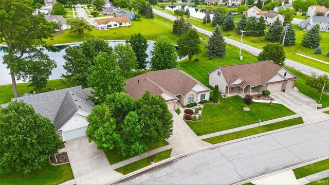 4160 Shoreline Boulevard, New Haven, IN 46774