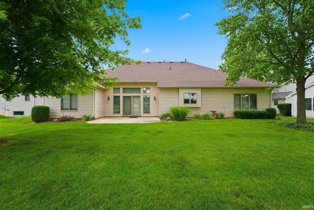 4160 Shoreline Boulevard, New Haven, IN 46774