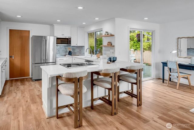 14802 SE 139th Court, Renton, WA 98059