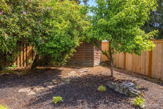 14802 SE 139th Court, Renton, WA 98059