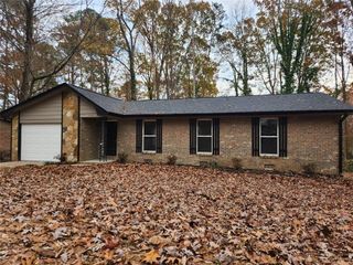 170 OLD MILL SW Trail, Conyers, GA 30094