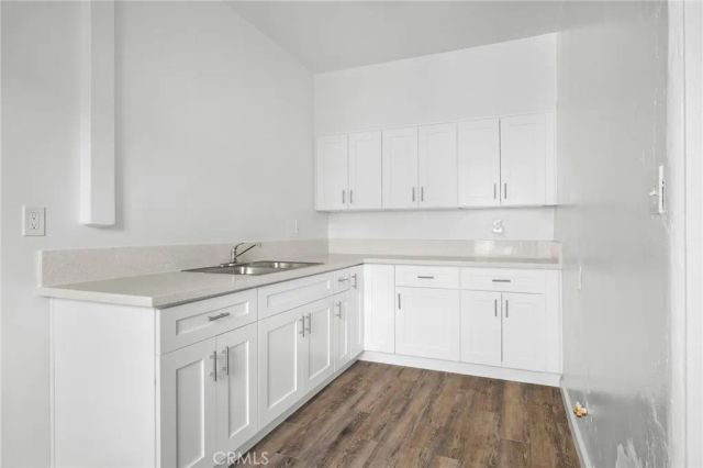 617 E Garfield 209A, Glendale, CA 91205