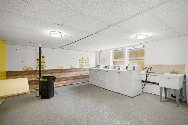 617 E Garfield 209A, Glendale, CA 91205