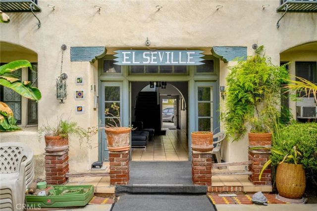 617 E Garfield 209A, Glendale, CA 91205