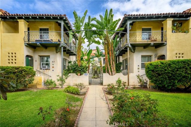 617 E Garfield 209A, Glendale, CA 91205