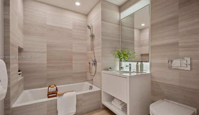 300 Collins Avenue PH2, Miami Beach, FL 33139