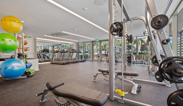 300 Collins Avenue PH2, Miami Beach, FL 33139