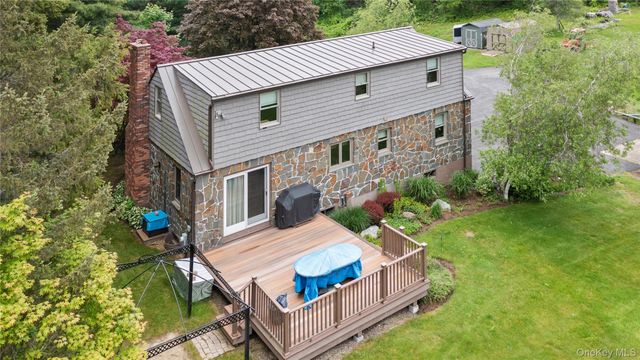 2727 County Route 8, Elizaville, NY 12523