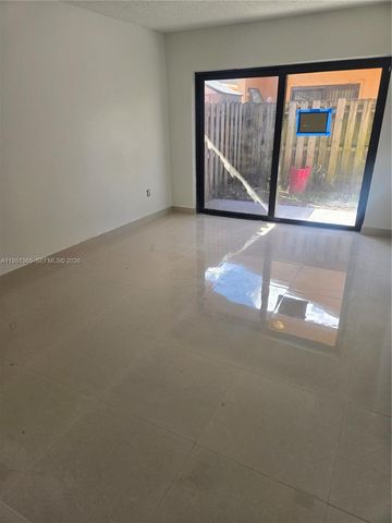 20702 SW 121st Ct ., Miami, FL 33177