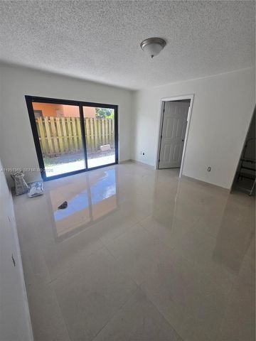 20702 SW 121st Ct ., Miami, FL 33177