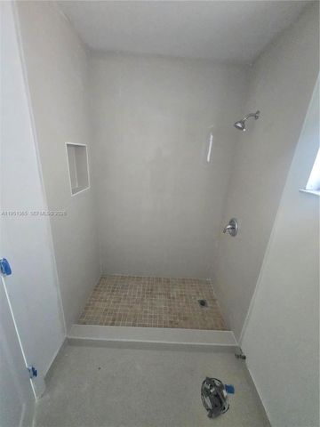 20702 SW 121st Ct ., Miami, FL 33177