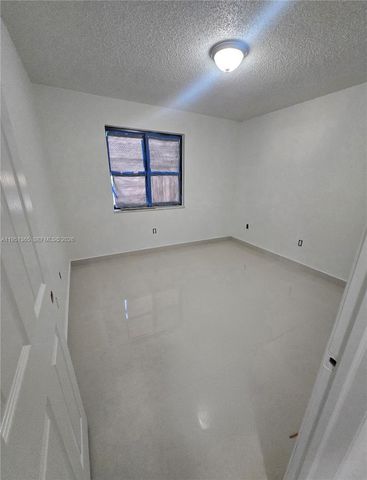 20702 SW 121st Ct ., Miami, FL 33177