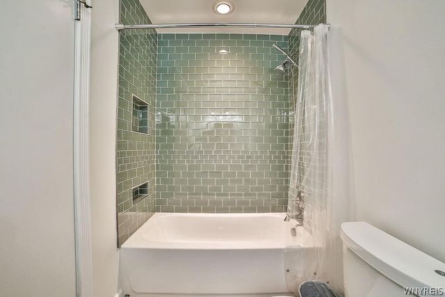 252 Rivermist Drive, Buffalo, NY 14202