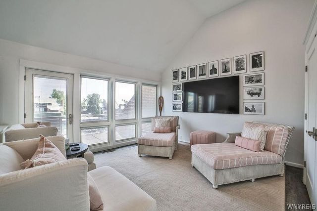252 Rivermist Drive, Buffalo, NY 14202