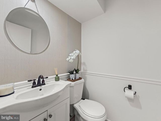 9900 TAMBAY CT, Montgomery Village, MD 20886