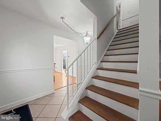 9900 TAMBAY CT, Montgomery Village, MD 20886