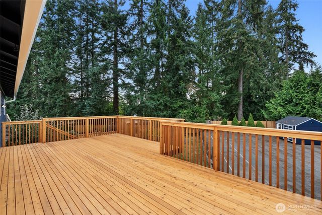 5330 158th Place SW, Edmonds, WA 98026
