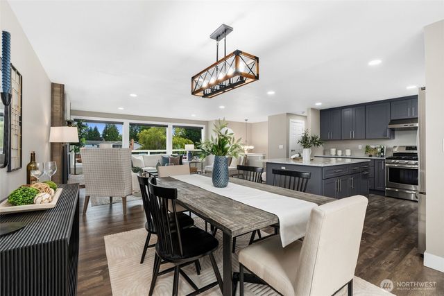 5330 158th Place SW, Edmonds, WA 98026