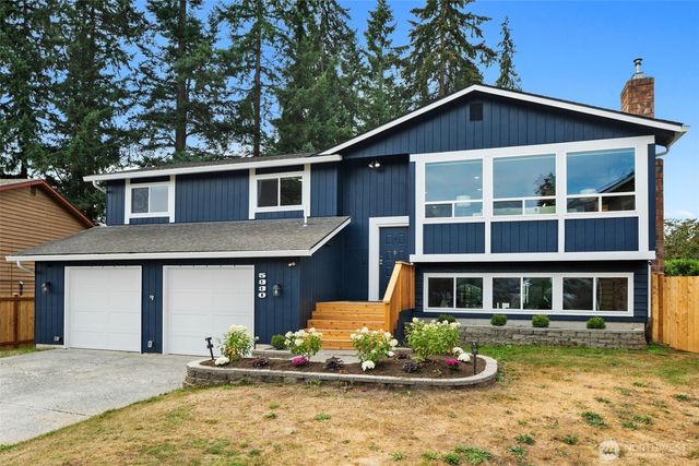 5330 158th Place SW, Edmonds, WA 98026