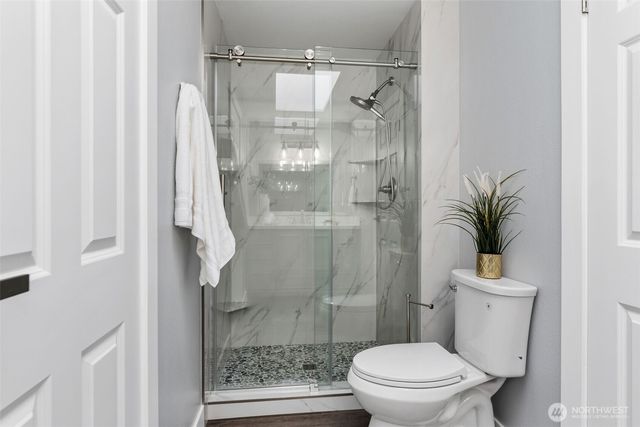 5330 158th Place SW, Edmonds, WA 98026
