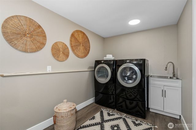 5330 158th Place SW, Edmonds, WA 98026