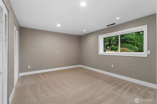 5330 158th Place SW, Edmonds, WA 98026