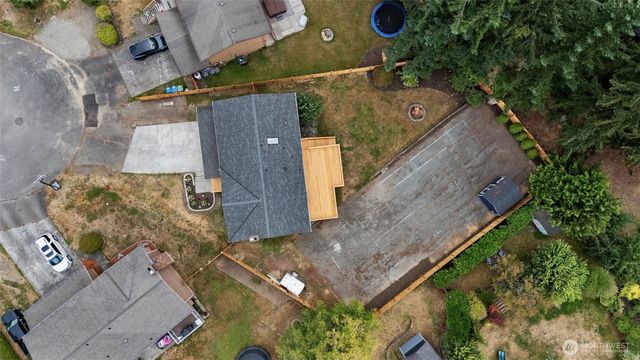5330 158th Place SW, Edmonds, WA 98026