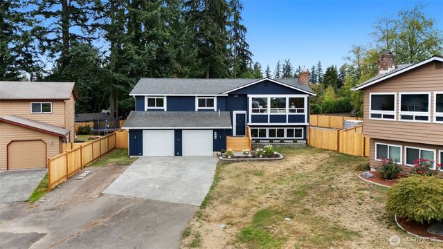 5330 158th Place SW, Edmonds, WA 98026