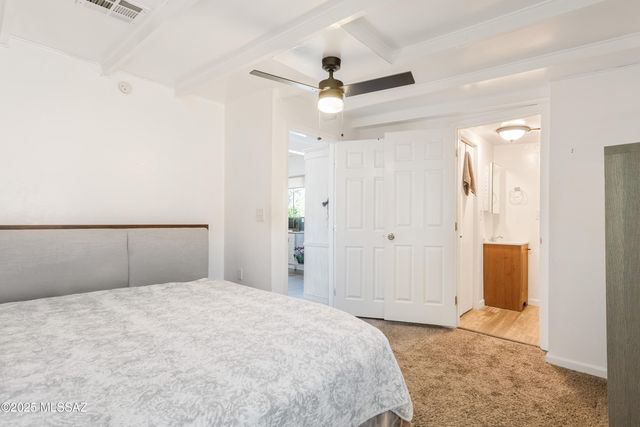 3927 E Lind Road, Tucson, AZ 85712