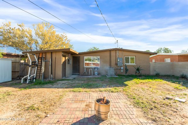 3927 E Lind Road, Tucson, AZ 85712