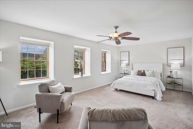 8258 CEDAR LANDING CT, Alexandria, VA 22306