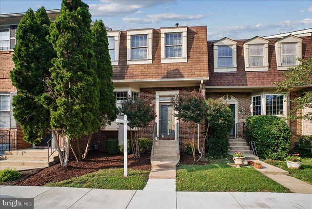 8258 CEDAR LANDING CT, Alexandria, VA 22306