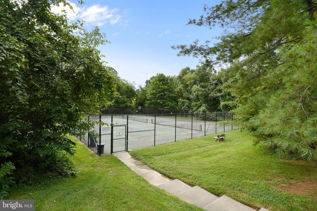 8258 CEDAR LANDING CT, Alexandria, VA 22306