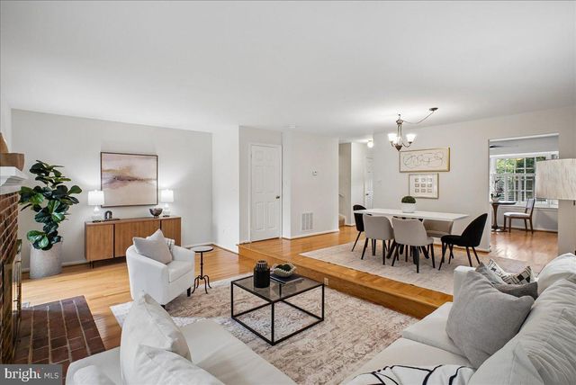 8258 CEDAR LANDING CT, Alexandria, VA 22306