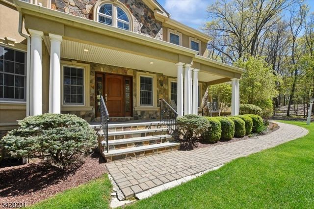 8 Mount Pleasant Rd, Mendham Twp., NJ 07960