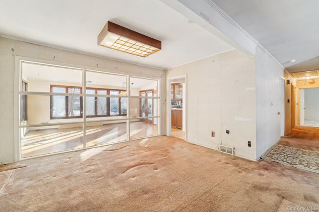 12 Park Avenue, New City, NY 10956