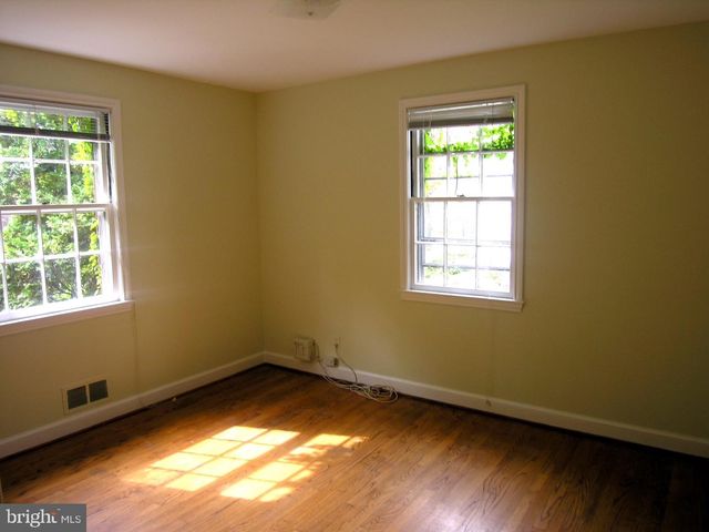 5507 CHESTERBROOK RD, Bethesda, MD 20816