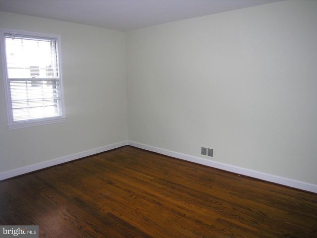 5507 CHESTERBROOK RD, Bethesda, MD 20816